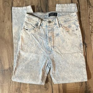 Abercrombie & Fitch Simone high rise ankle denim